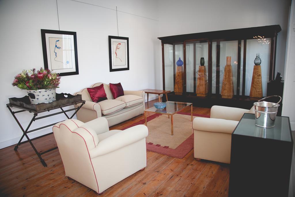 Epistay Tulbagh Rum bild